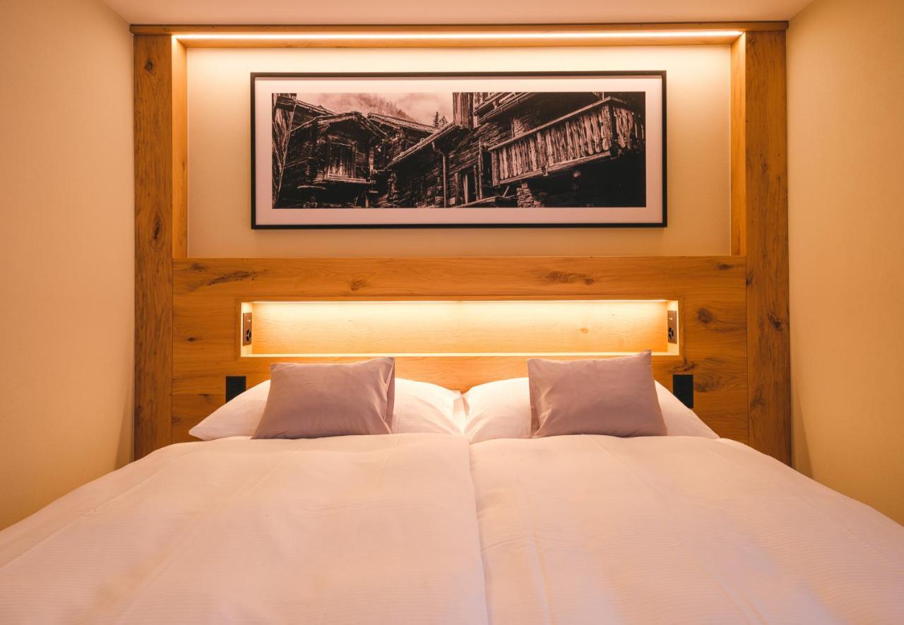 Hotel Tannenhof ツェルマット エクステリア 写真