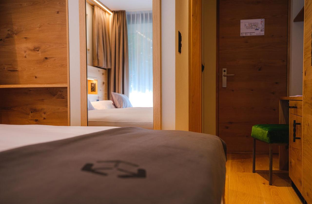 Hotel Tannenhof ツェルマット エクステリア 写真